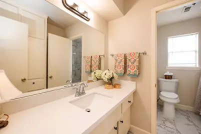 10003 Warwana Road, Houston, TX 77080 - Photo 12