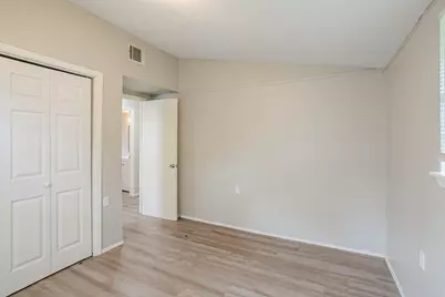 7828 Homewood Lane, Houston, TX 77028 - Photo 22