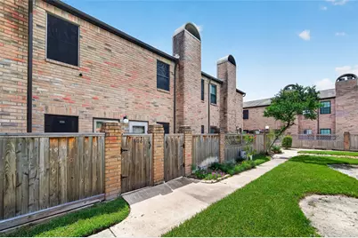 9850 Pagewood Lane #807, Houston, TX 77042 - Photo 2