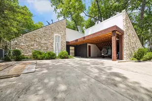5710 Indian Cir, Houston, TX 77057 - Photo 2