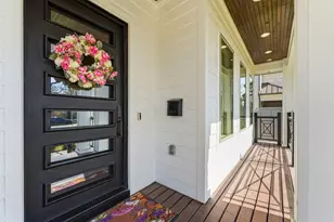 802 W 30th St, Houston, TX 77018 - Photo 4