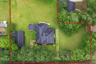 209 E Caney St, Wharton, TX 77488 - Photo 32