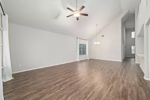 14005 Silver Falls Ct, Conroe, TX 77384 - Photo 6