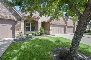 9026 Centennial Dr, Conroe, TX 77384 - Photo 2