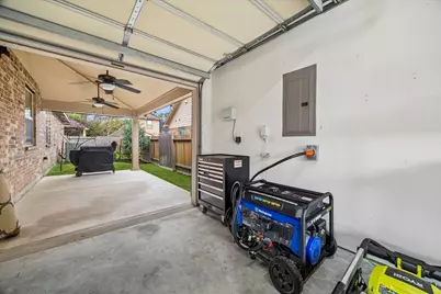 6723 Hunters Way Lane, Baytown, TX 77521 - Photo 12