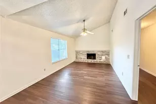 17210 Colony Creek Dr, Spring, TX 77379 - Photo 12