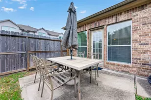 8907 Kleewood Dr, Houston, TX 77064 - Photo 46