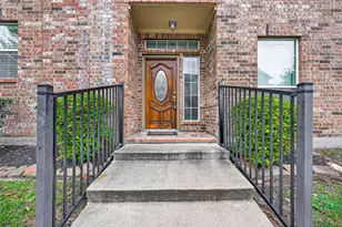 8907 Kleewood Dr, Houston, TX 77064 - Photo 10