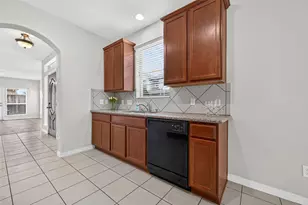 8907 Kleewood Dr, Houston, TX 77064 - Photo 22