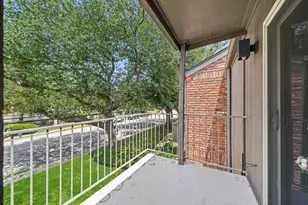 1201 Bering Dr, Houston, TX 77057 - Photo 4