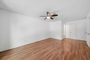1201 Bering Dr, Houston, TX 77057 - Photo 22