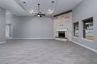 1737 E Lake Drive, Huntsville, TX 77340 - Photo 8