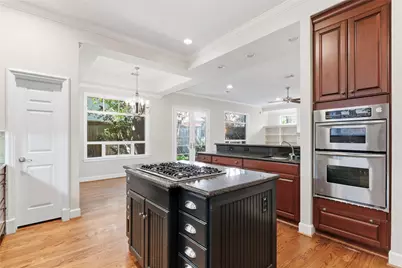 5910 Lake Street, Houston, TX 77005 - Photo 12