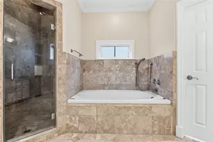5910 Lake St, Houston, TX 77005 - Photo 22