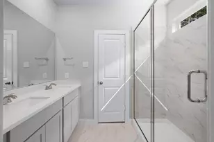 12207 Ridge Top Dr, Conroe, TX 77304 - Photo 18