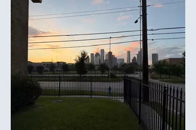 302 W Saulnier Street #2, Houston, TX 77019 - Photo 20