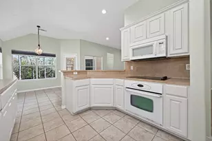 10542 Parkside Dr, Willis, TX 77318 - Photo 14