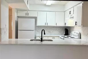 12922 Wirevine Ln, Houston, TX 77072 - Photo 16