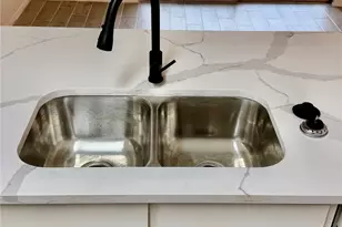 12922 Wirevine Ln, Houston, TX 77072 - Photo 16