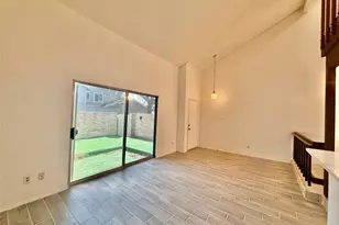 12922 Wirevine Ln, Houston, TX 77072 - Photo 8