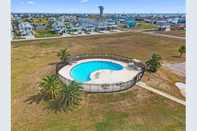 23111 Buena, Galveston, TX 77554 - Photo 12