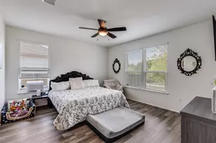 322 Linden St, Bastrop, TX 78602 - Photo 20