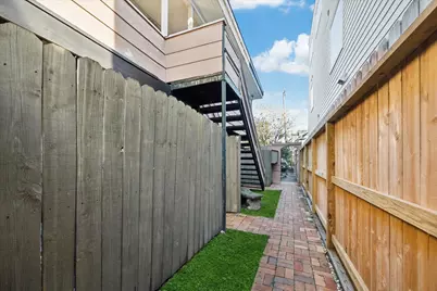 2414 Morse Street #3, Houston, TX 77019 - Photo 4