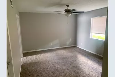 226 Waters Edge, Huntsville, TX 77340 - Photo 12