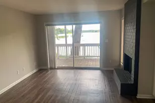 226 Waters Edge, Huntsville, TX 77340 - Photo 6