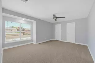 6326 Cambridge Glen Ln, Houston, TX 77035 - Photo 12