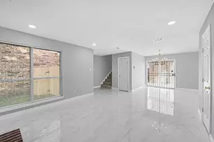 6326 Cambridge Glen Ln, Houston, TX 77035 - Photo 4