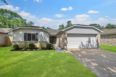 2922 Whetrock Lane, Sugar Land, TX 77479 - Photo 2