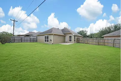 110 Oakwood Court, Huntsville, TX 77320 - Photo 20