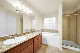 110 Oakwood Ct, Huntsville, TX 77320 - Photo 12