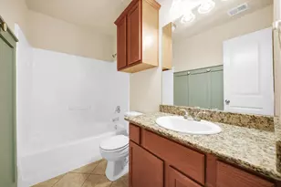 110 Oakwood Ct, Huntsville, TX 77320 - Photo 16