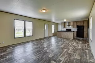 2245 Ben Blvd, Conroe, TX 77306 - Photo 4