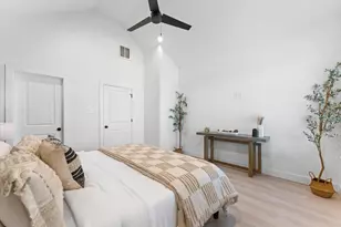 7807 Amelia Rd, Houston, TX 77055 - Photo 14