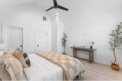 7807 Amelia Road #A, Houston, TX 77055 - Photo 14
