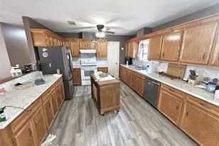 271 Oakwood Ln, Goodrich, TX 77335 - Photo 12