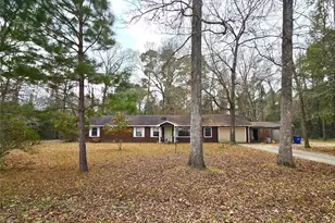 271 Oakwood Ln, Goodrich, TX 77335 - Photo 2