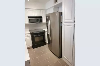 2425 Holly Hall Street #116, Houston, TX 77054 - Photo 4