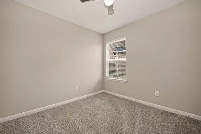 9407 Grand Spark Drive, Rosharon, TX 77583 - Photo 32