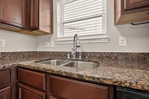 9407 Grand Spark Dr, Rosharon, TX 77583 - Photo 20