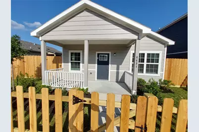 6431 Paris Street, Houston, TX 77021 - Photo 1