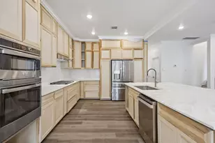 2123 Kingston St, Houston, TX 77019 - Photo 4