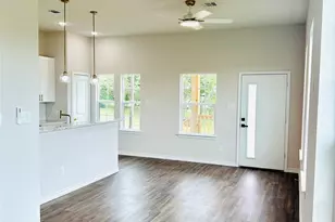 203 3rd St, Rosenberg, TX 77471 - Photo 8