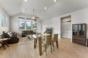 10473 Eastern Bluestar Dr, Conroe, TX 77385 - Photo 14