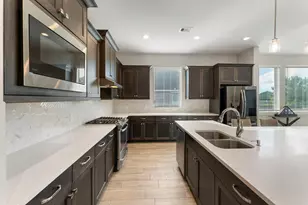 10473 Eastern Bluestar Dr, Conroe, TX 77385 - Photo 12