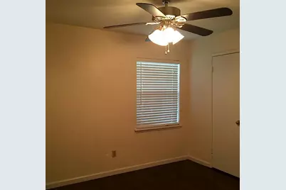 527 Jeff Davis Drive, Richmond, TX 77469 - Photo 6