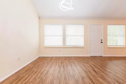 5614 Briarwood Forest Drive, Houston, TX 77088 - Photo 18